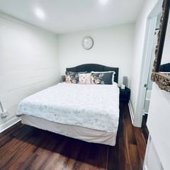 1 King BR with Style and Elegance