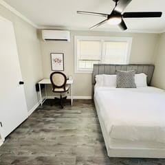 1BR Near Cherrydale Food/Shops and Downtown