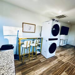 1BR King Near Swamp Rabbit Trail