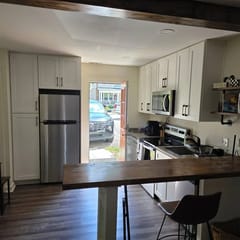 Great 2BR right near downtown