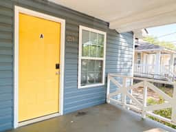 Cozy 1BR Close to Downtown & Drive Baseball