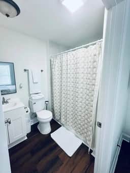 1BR Stylish Suite Near DT