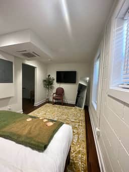 Elegant Modern 1BR with Charm