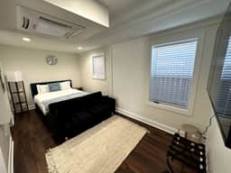 Homey 1BR with Style & Amenities