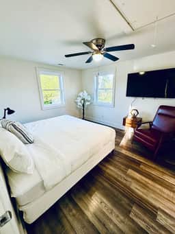 1BR King Near Swamp Rabbit Trail