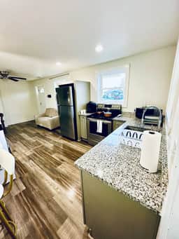 1BR King Near Swamp Rabbit Trail