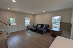 Brand New 3BR Near Cherrydale & Furman Large Yard - Image 5