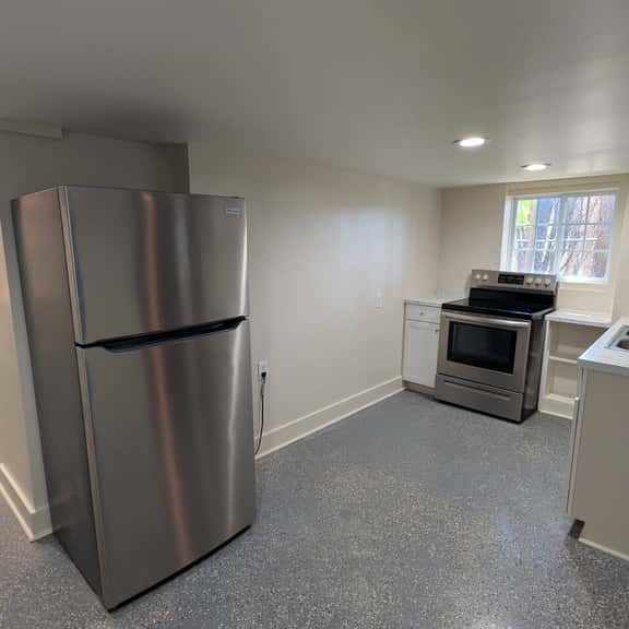 1 BR Near Haywood Mall and Woodruff Rd - Image 1