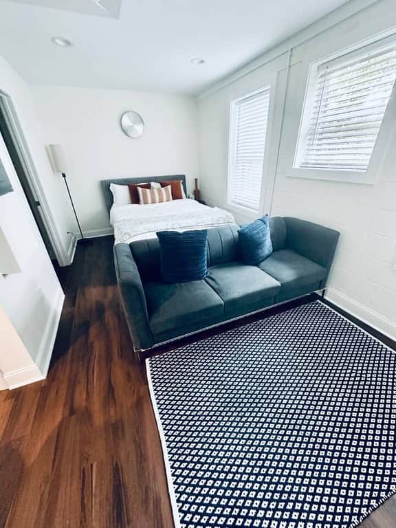 1BR Stylish Suite Near DT