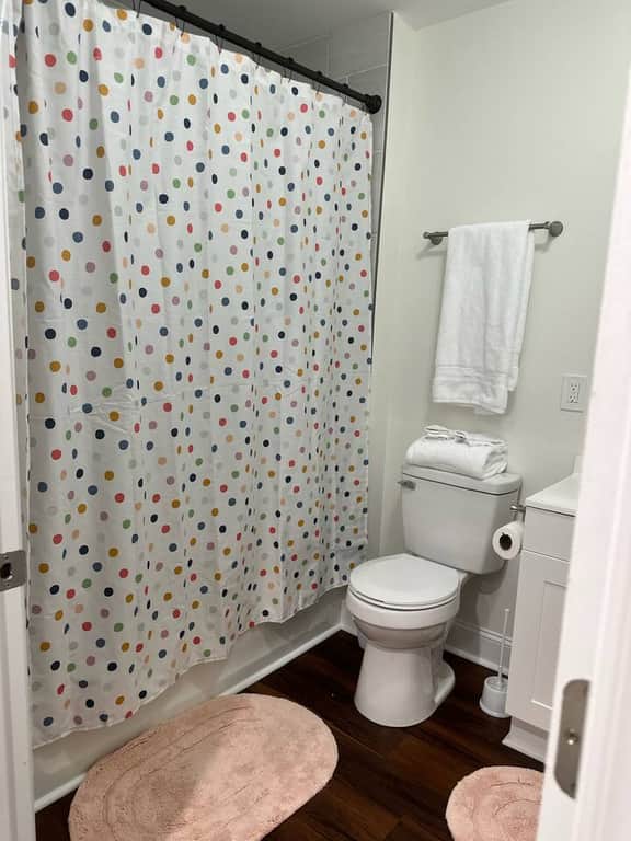 Elegant Modern 1BR with Charm