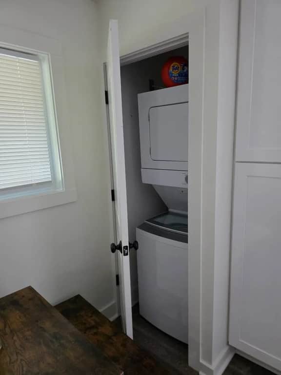 Great 2BR right near downtown
