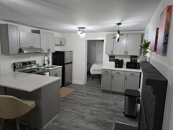1BR with Picnic Area & Fire Pit